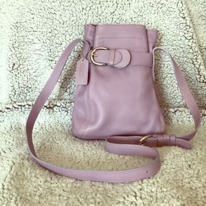 Coach vintage 4156 bucket cinch. Lilac color